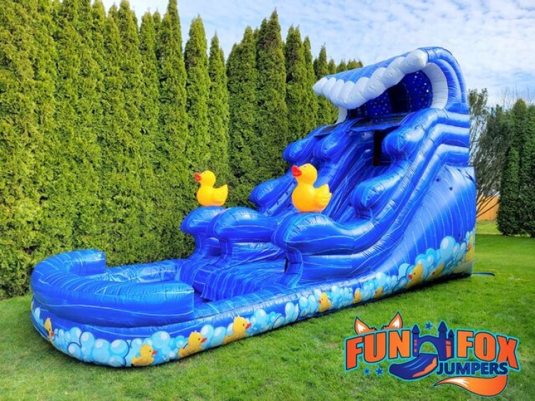 17ft Ducks water slide