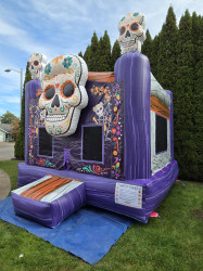 20250930 112919 1759260466 Dia de los muertos bounce house